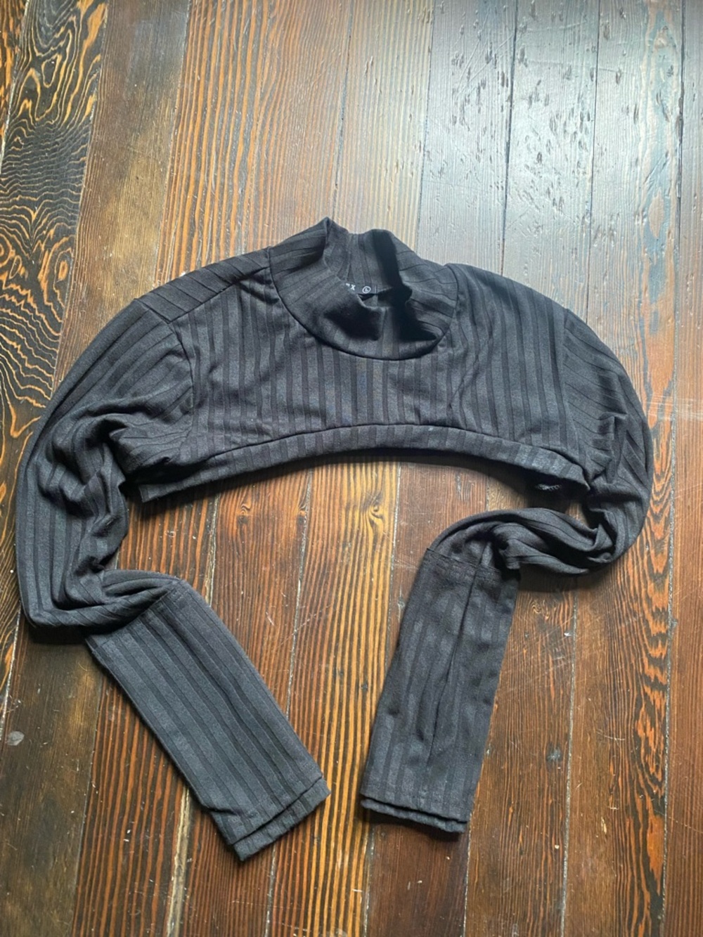 Noctex Black Ribbed Shrug